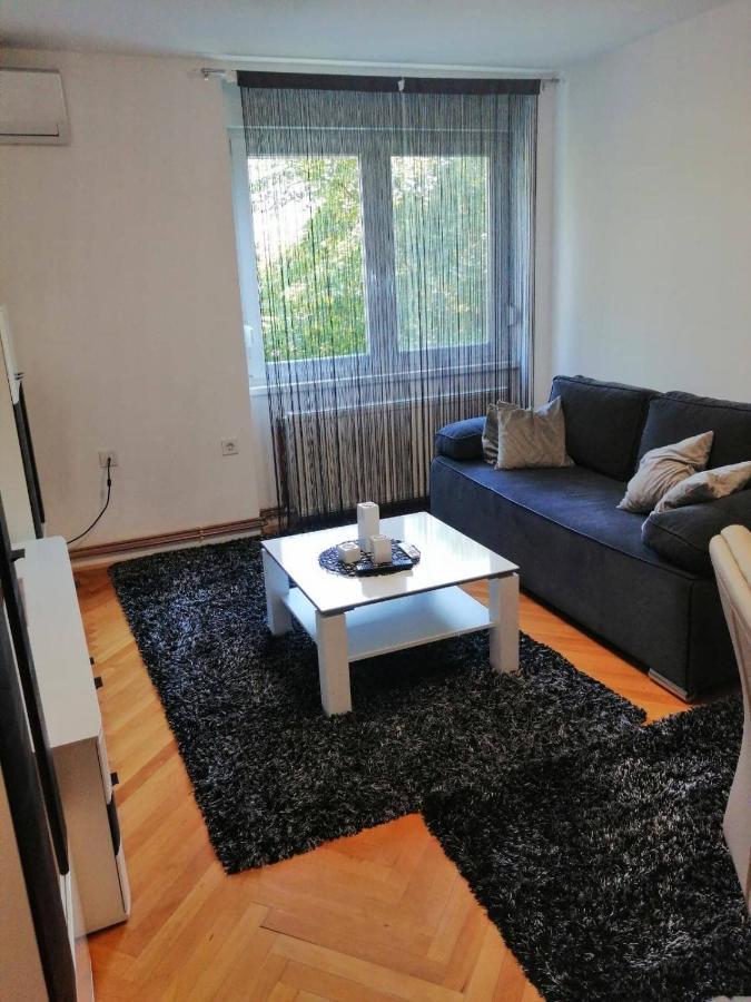 Apartman D&D*** Varaždin 外观 照片