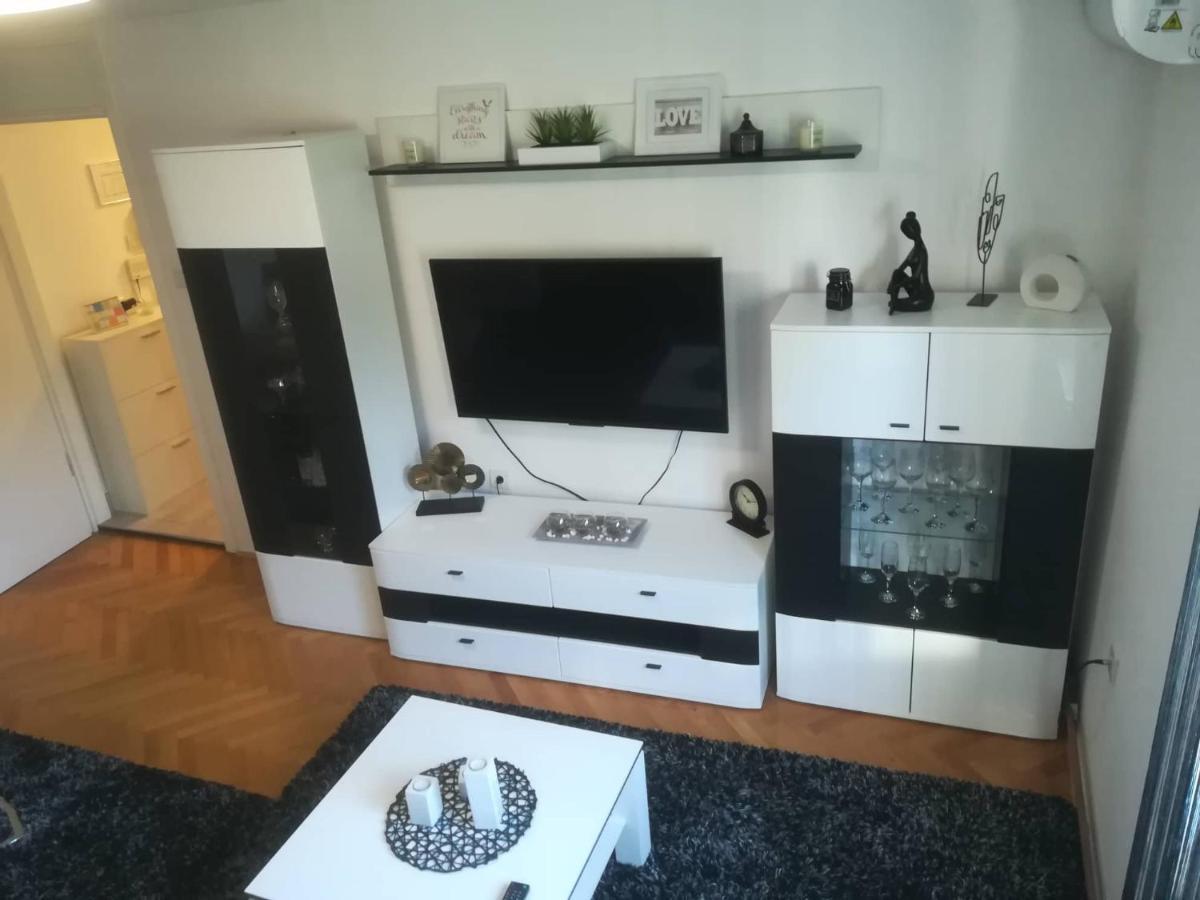 Apartman D&D*** Varaždin 外观 照片