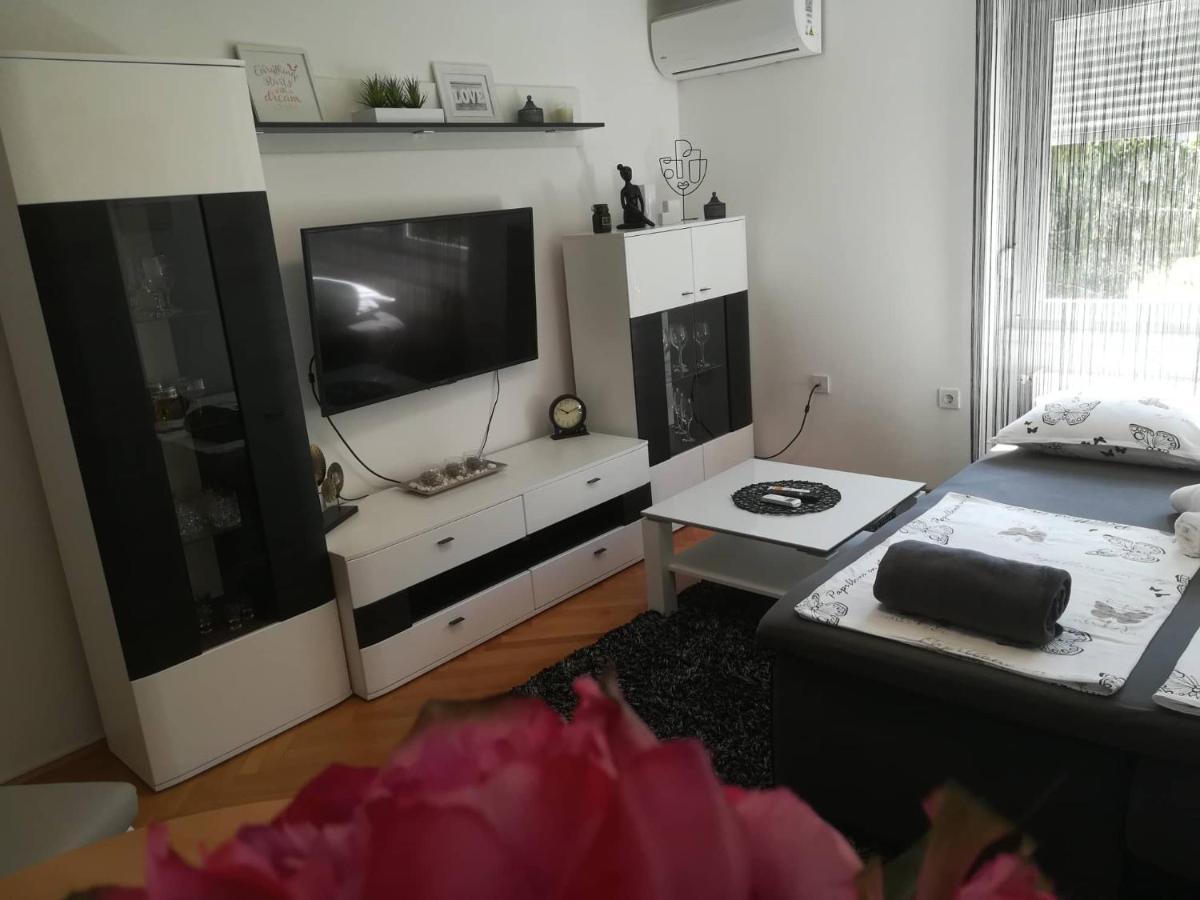 Apartman D&D*** Varaždin 外观 照片