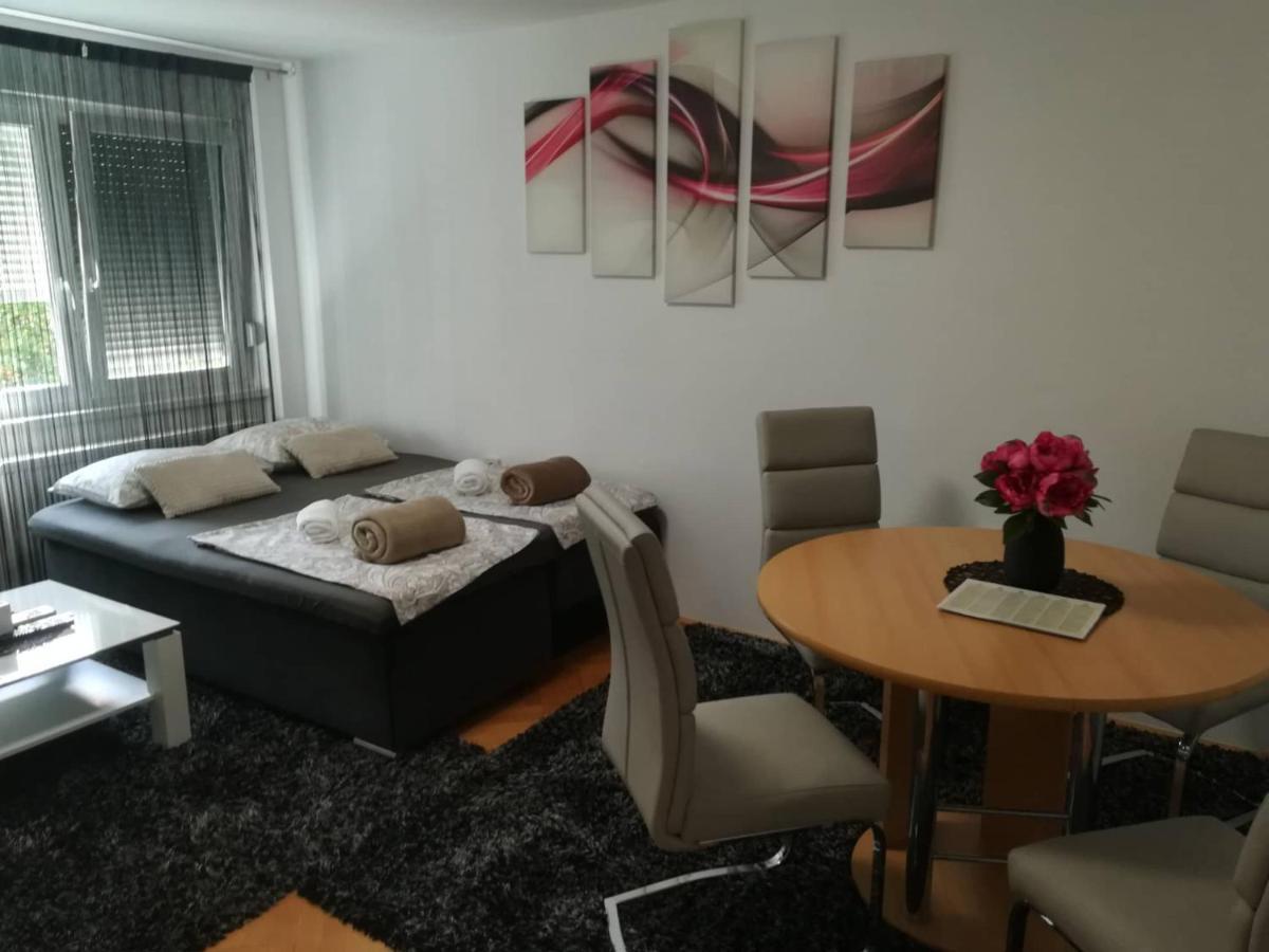 Apartman D&D*** Varaždin 外观 照片